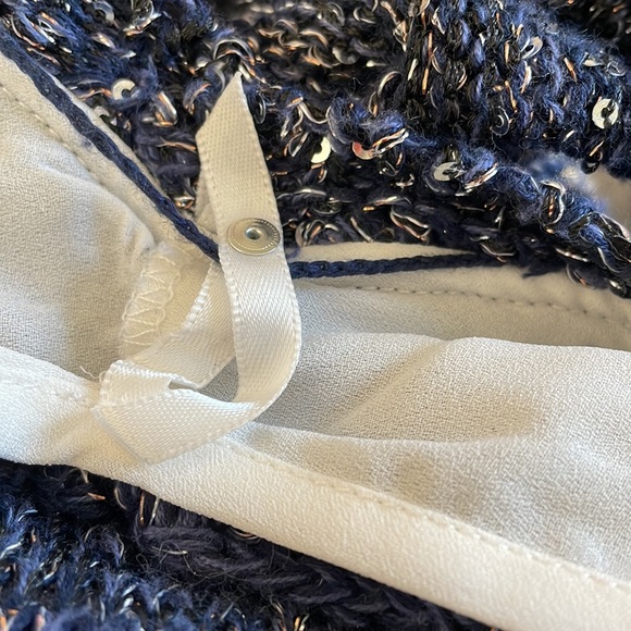 White House Black Market Navy Lined Sequin Sweater Sz SP - Picture 6 of 8